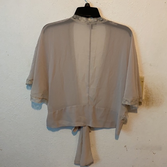 Apt. 9 Sheer Kimono-style Wrap (M) - Picture 4 of 7